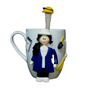 ماگ سرامیکی مدل دختر معمار کد 02013 به همراه قاشق