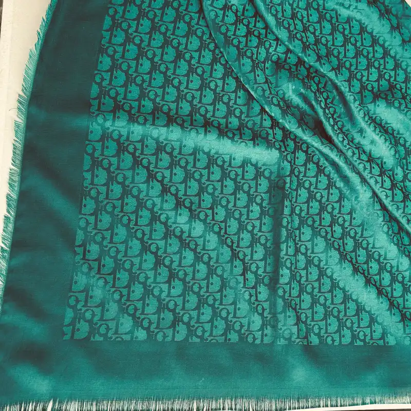 روسری زنانه مدل نخی ژاکارد مهمانی قواره بزرگ 140 چهار فصل کد 40