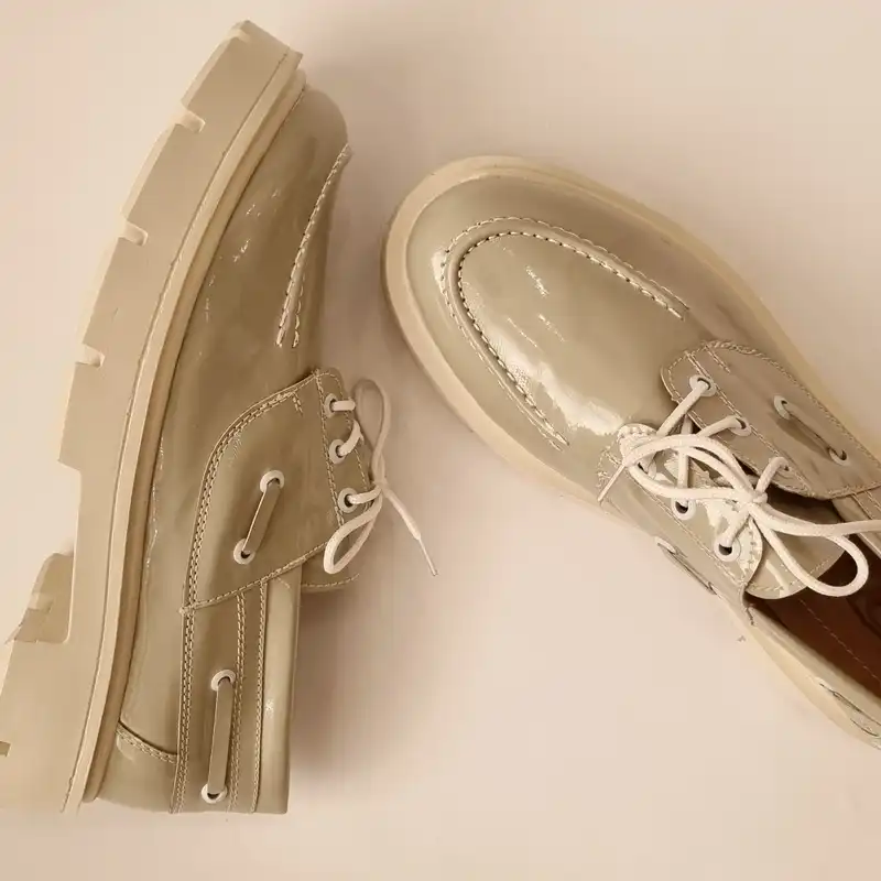 کفش زنانه مدل بندی ورنی