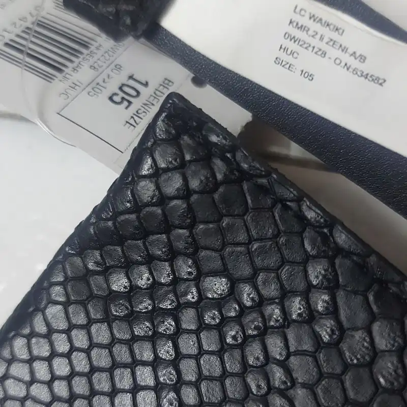 کیف کمری زنانه ال سی وایکیکی مدل PLNUW 2025