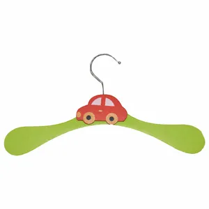 جالباسی چوبی طرح ماشین