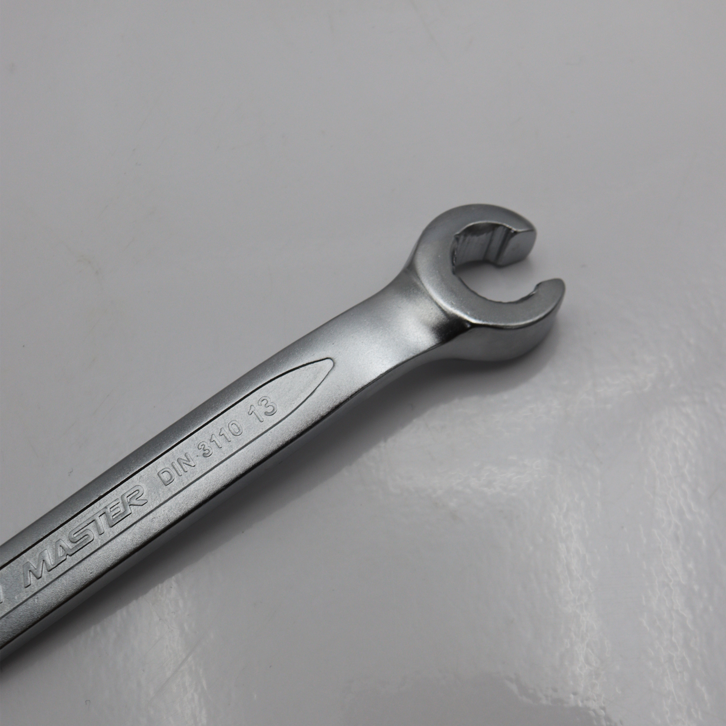 آچار دو سر رینگی مستر کد YP-1213MM سایز 12-13 میلیمتر