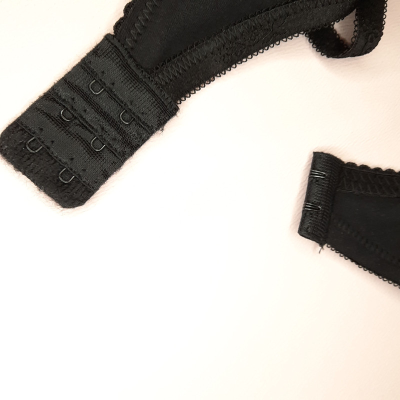 سوتین زنانه مدل پرسی فنردار 220 رنگ مشکی