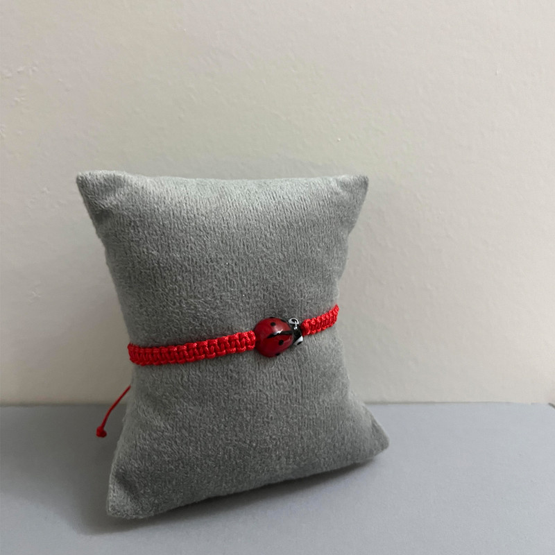 دستبند زنانه مدل کفش دوزک