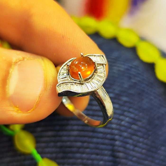 انگشتر نقره زنانه مدل عقیق یمانی کد 33