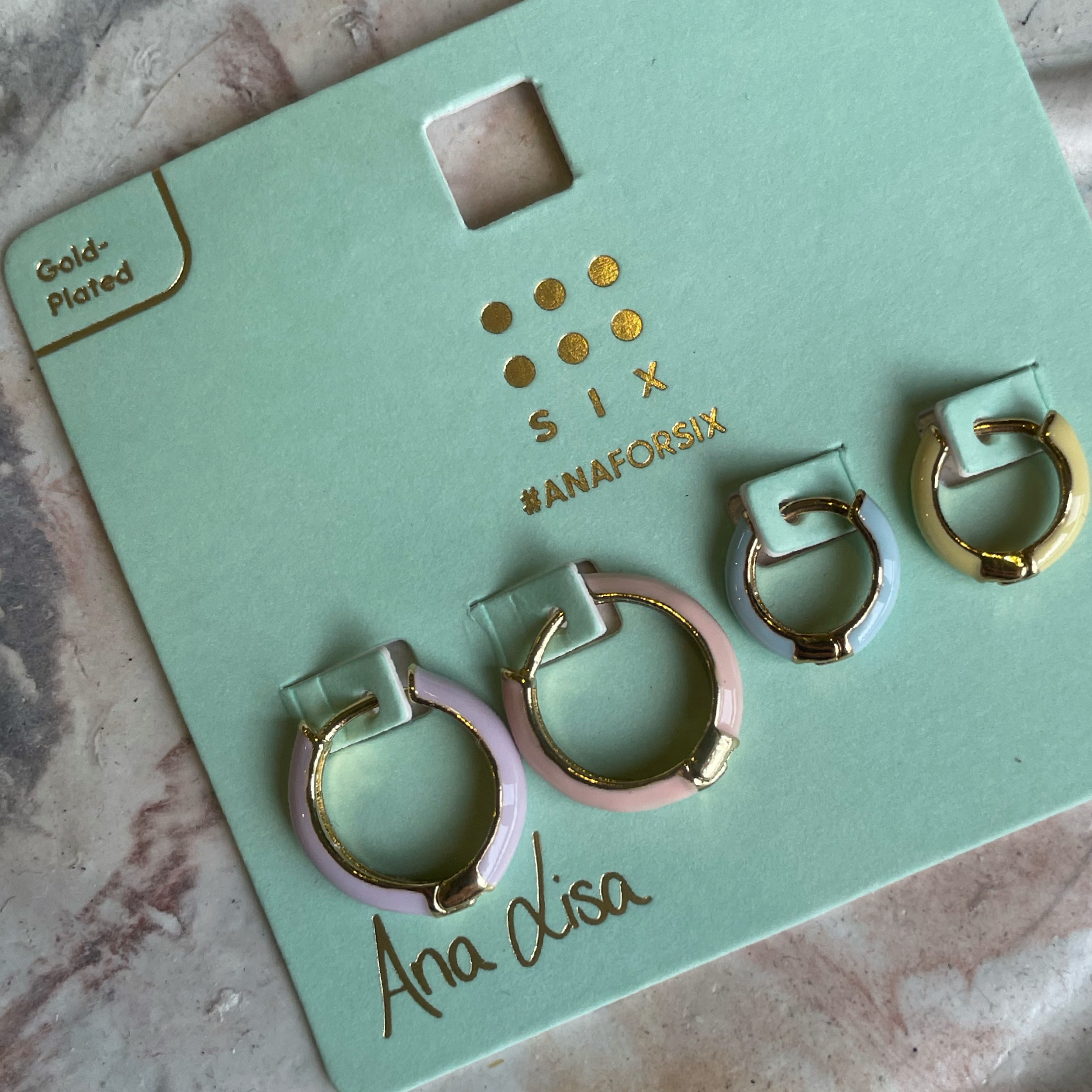 گوشواره دخترانه سیکس مدل AE1279-011 مجموعه 4 عددی گوشواره دخترانه سیکس مدل AE1279-011 مجموعه 4 عددی