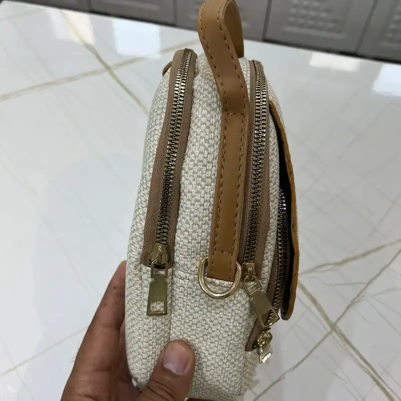 کوله پشتی زنانه مدل سه زیپ طرح کنف کد 6439