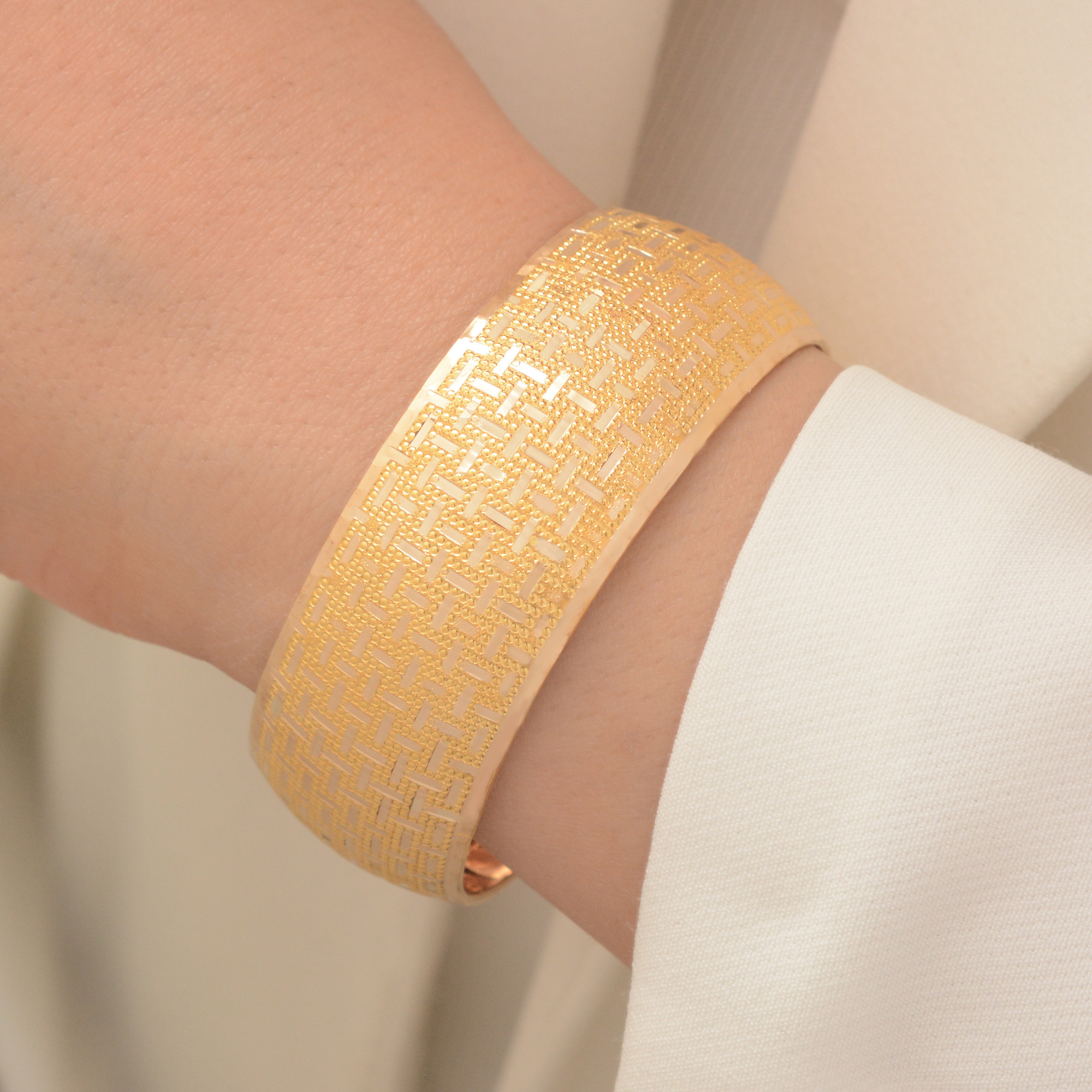 النگو طلا 18 عیار زنانه طلای مستجابی مدل ایفل کد 3