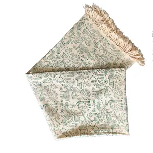 رومیزی قلمکار مدل ایده آل 132