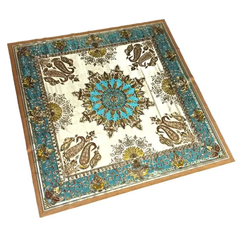 رومیزی مدل پشت نخی