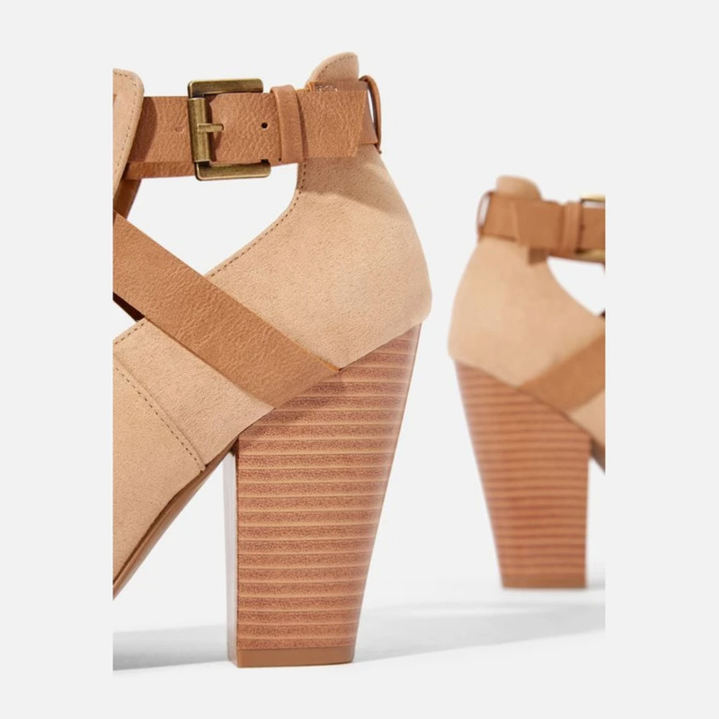 صندل زنانه جاست فاب مدل H-O