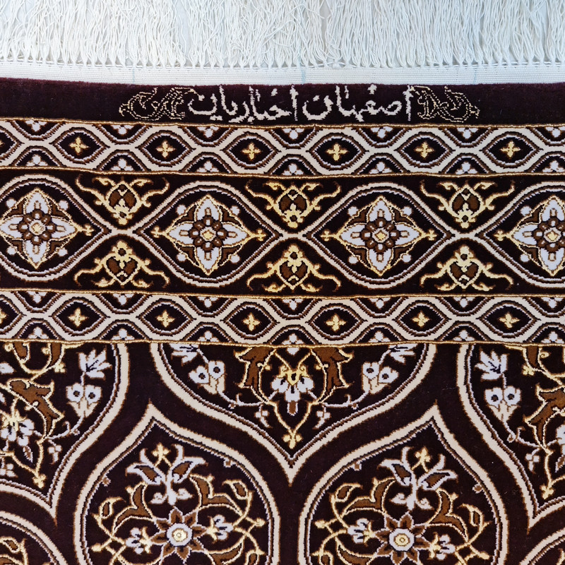 فرش دستبافت یک و نیم متری اصفهان اخباریان کد 1200