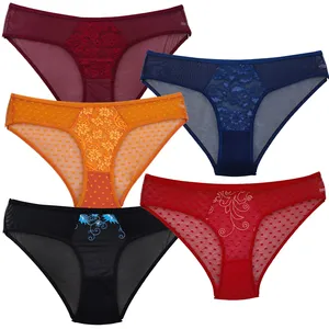 شورت زنانه مدل توری بسته 5 عددی