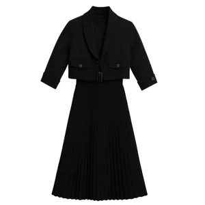 ست کت و سارافون رسمی زنانه مدل پلیسه ای