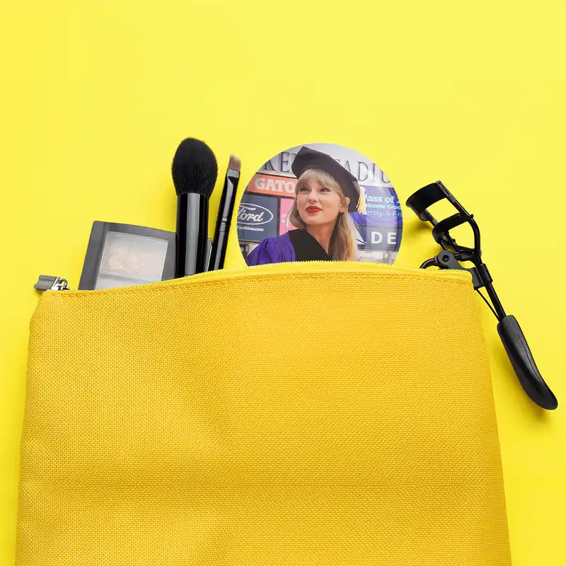 آینه جیبی خندالو مدل تیلور سوئیفت Taylor Swift  کد 19060