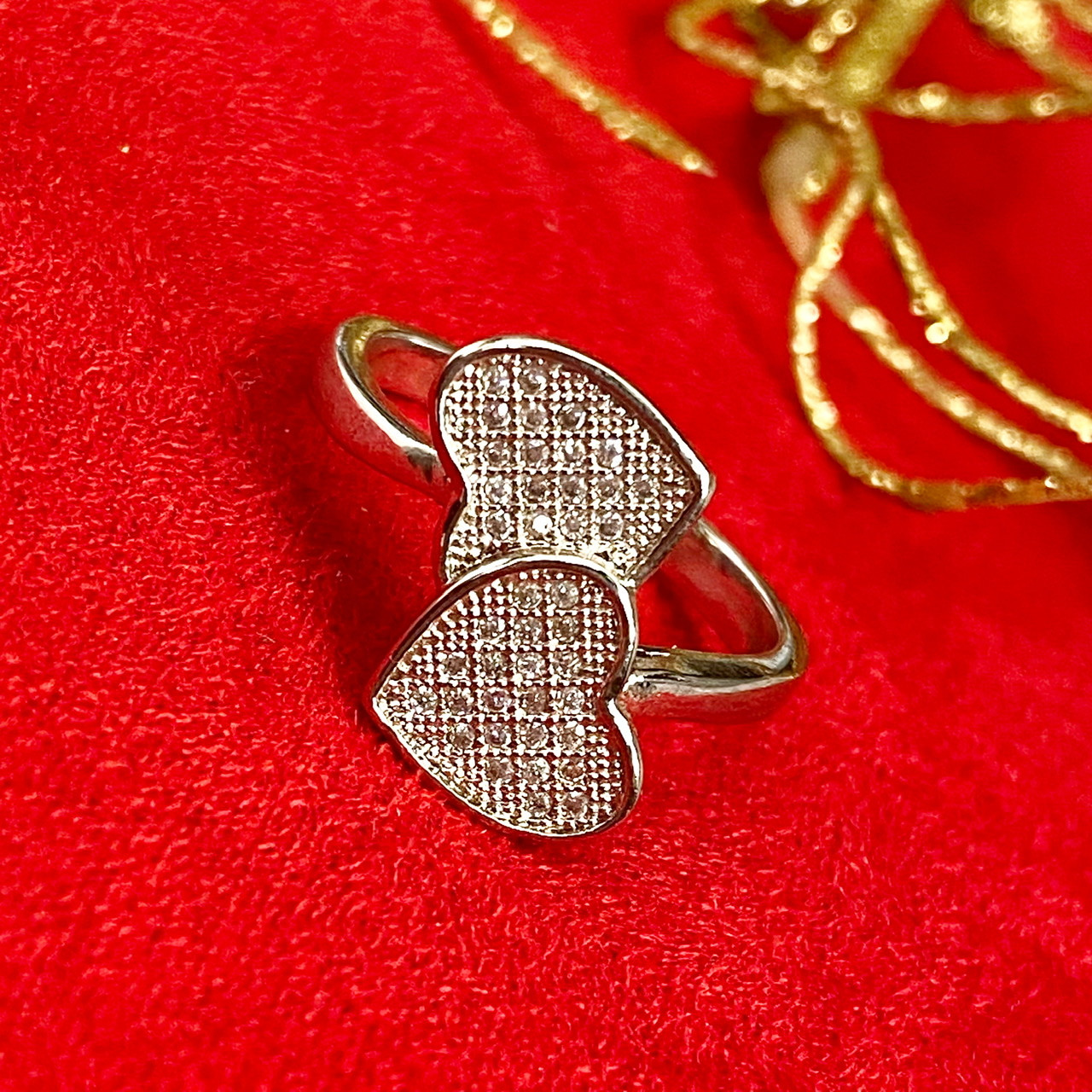 انگشتر زنانه مدل R.G