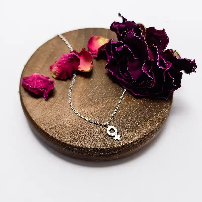 گردنبند نقره زنانه سیکس مدل 001