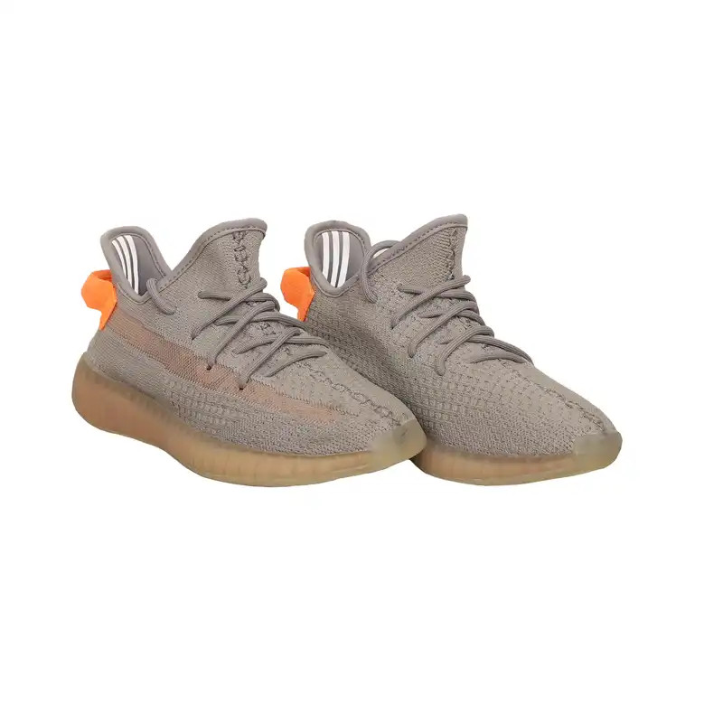 کفش پیاده روی مدل Yeezy