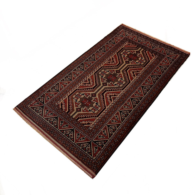 فرش دستبافت‌ ۱.۵ متری مدل بلوچ طرح هندسی