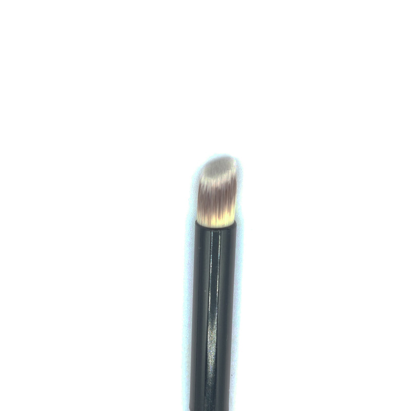 برس آرایشی مانیلما مدل MA-2-1 برس آرایشی مانیلما مدل MA-2-1