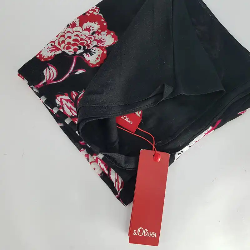 شال زنانه اس.اولیور مدل رینگی کد 39.712.91.6472