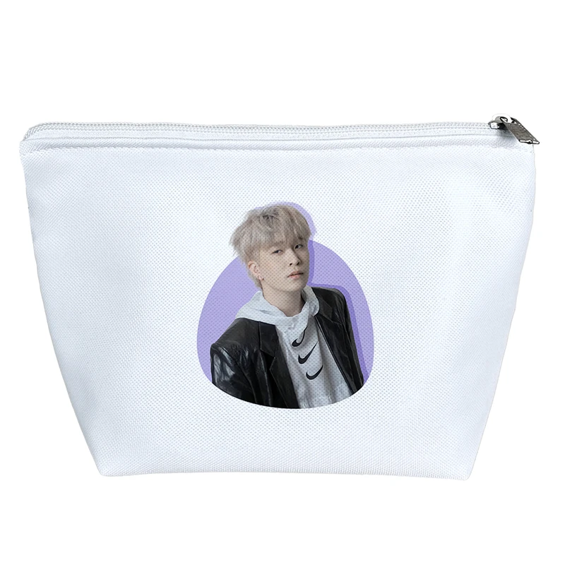 کیف لوازم آرایش دخترانه خندالو مدل یونگجه گروه موسیقی گات سون GOT7 کد 1708