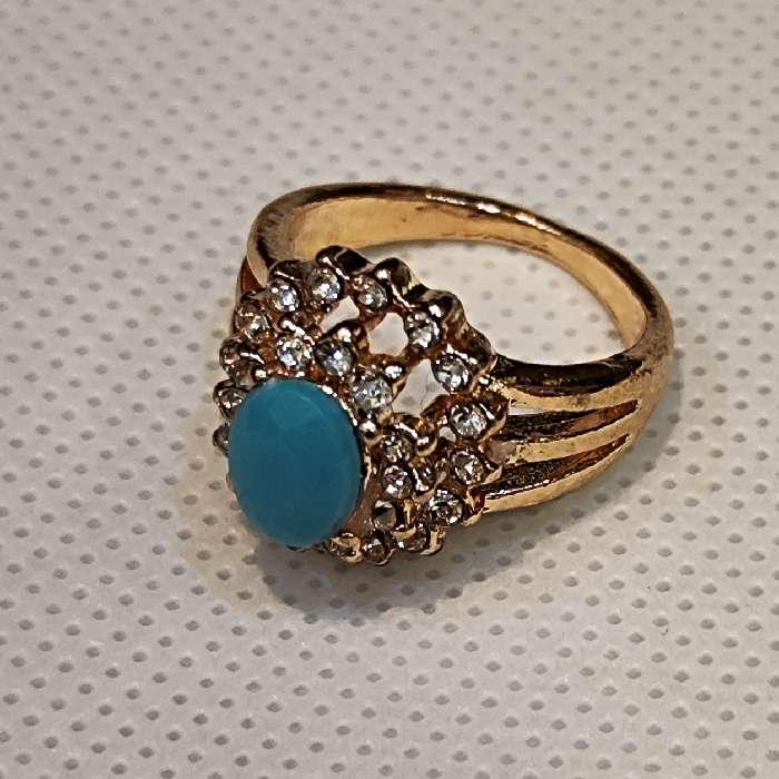 انگشتر زنانه مدل سنگ فیروزه کد 33 انگشتر زنانه مدل سنگ فیروزه کد 33