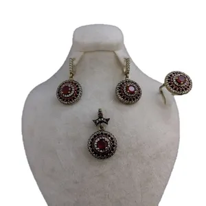 نیم ست نقره زنانه مدل gol-1897