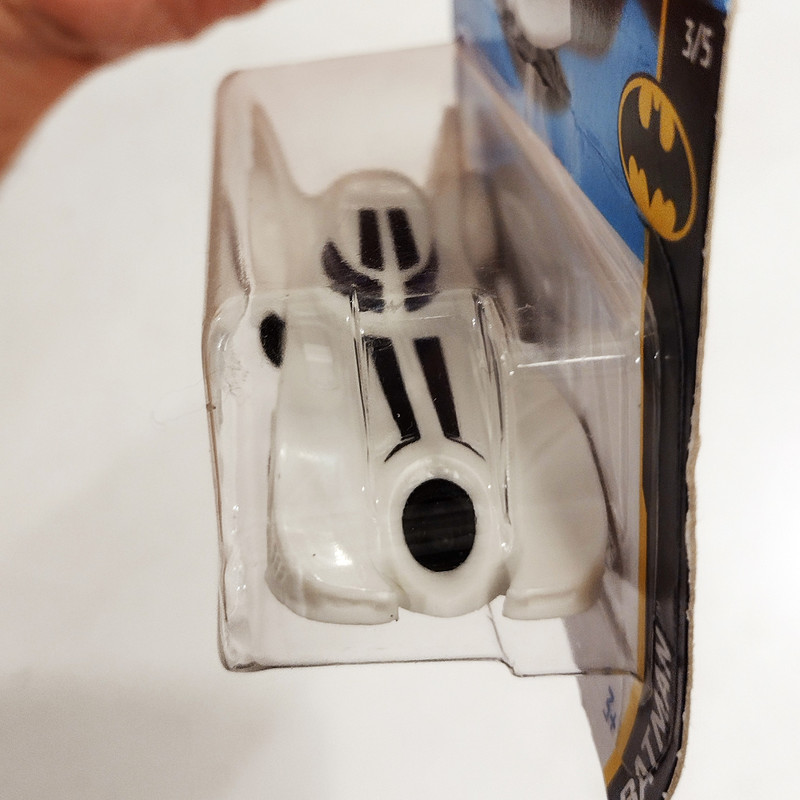 ماشین بازی هات ویلز مدل بتمن مجموعه دو عددی