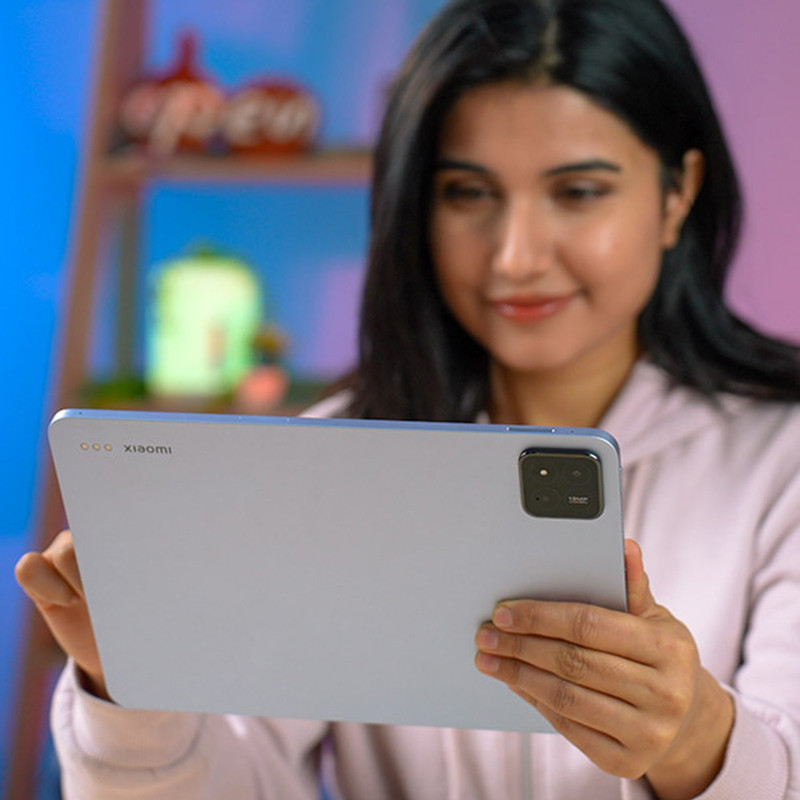 تبلت 11.2 اینچ شیائومی مدل Pad 7 Wi-Fi ظرفیت 256 گیگابایت و رم 8 گیگابایت به همراه کاور