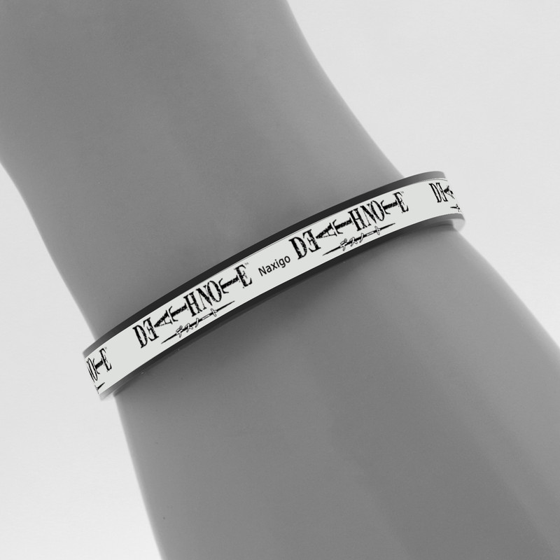 دستبند ناکسیگو مدل شب تاب طرح Death Note کد BR7053 دستبند ناکسیگو مدل شب تاب طرح Death Note کد BR7053