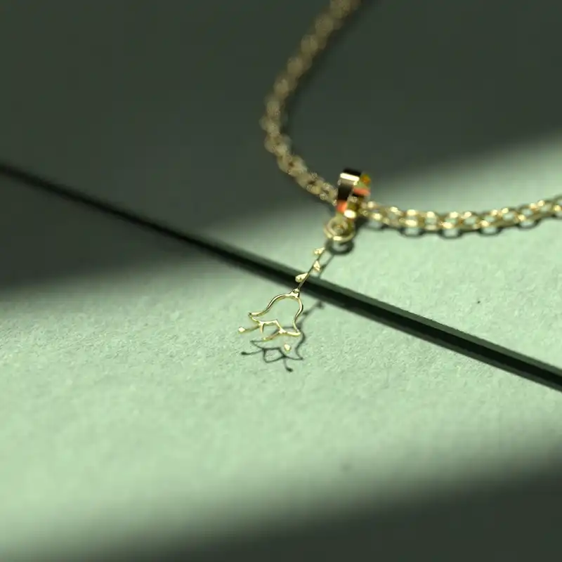 گردنبند طلا 18 عیار زنانه مدوپد مدل گل کد II2-1-1123