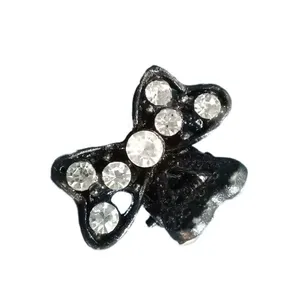 گیره روسری زنانه مدل نگین دار