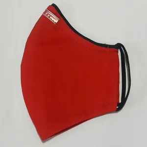 ماسک پارچه‌ای مدل دلی کد red-101