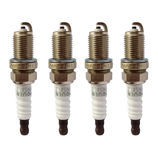 شمع خودرو اکیوم مدل RFN58LZ بسته 4 عددی