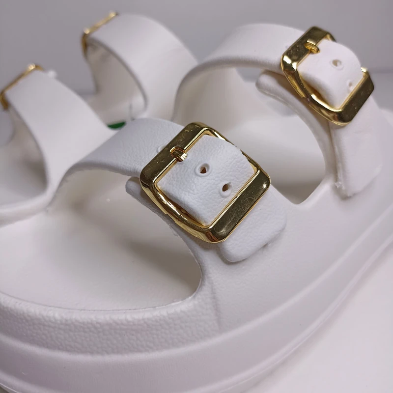 عکس شماره 14 : دمپایی زنانه پاپا مدل نقره کد 1662-cr