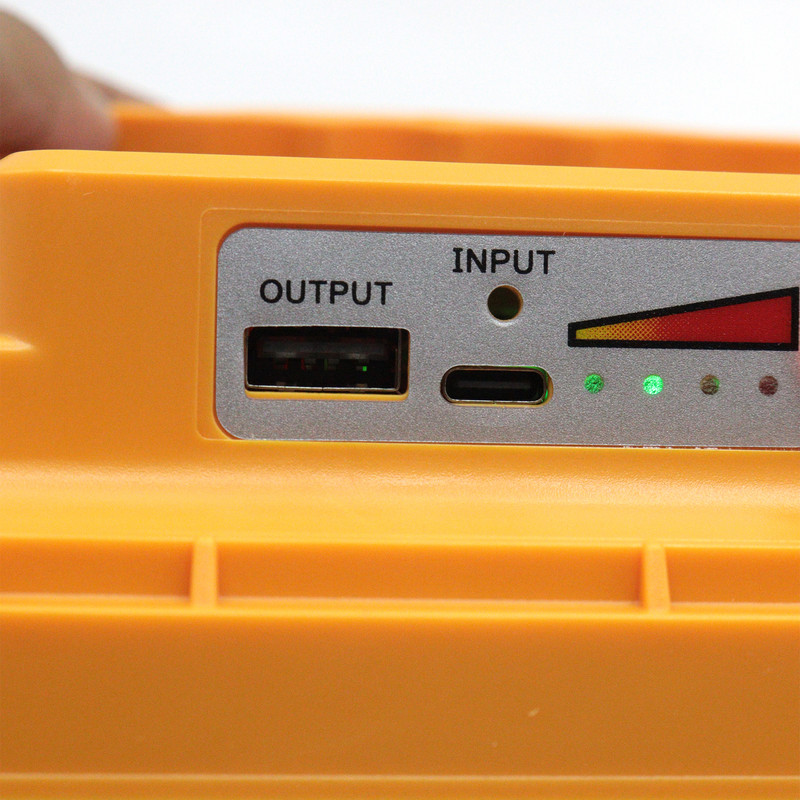 پرژکتور خورشیدی 100 وات کیانگ مدل YP-KY-100W/IP66 پرژکتور خورشیدی 100 وات کیانگ مدل YP-KY-100W/IP66