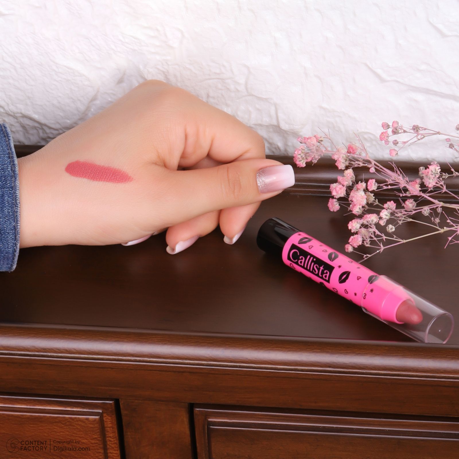 رژ لب جامد کالیستا شماره 04 - - 2