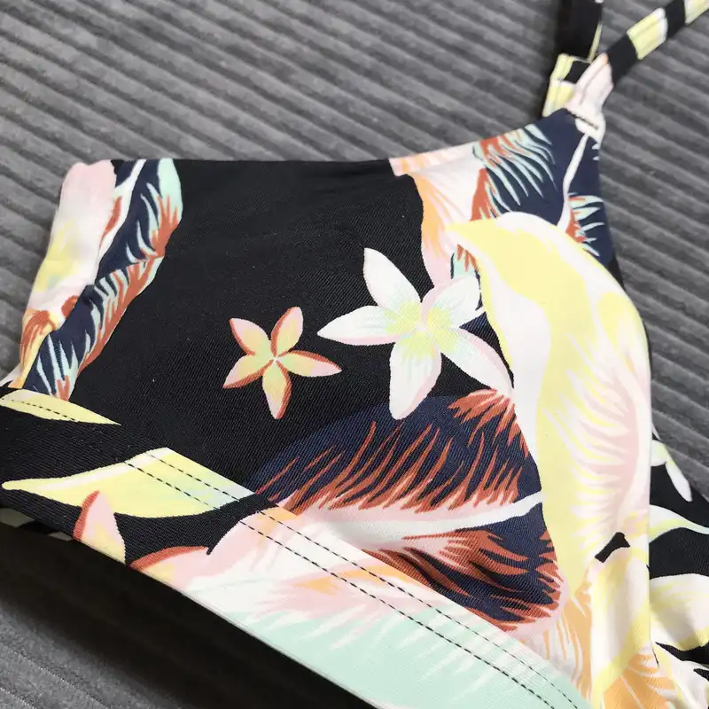 مایو زنانه روکسی مدل KVJ7