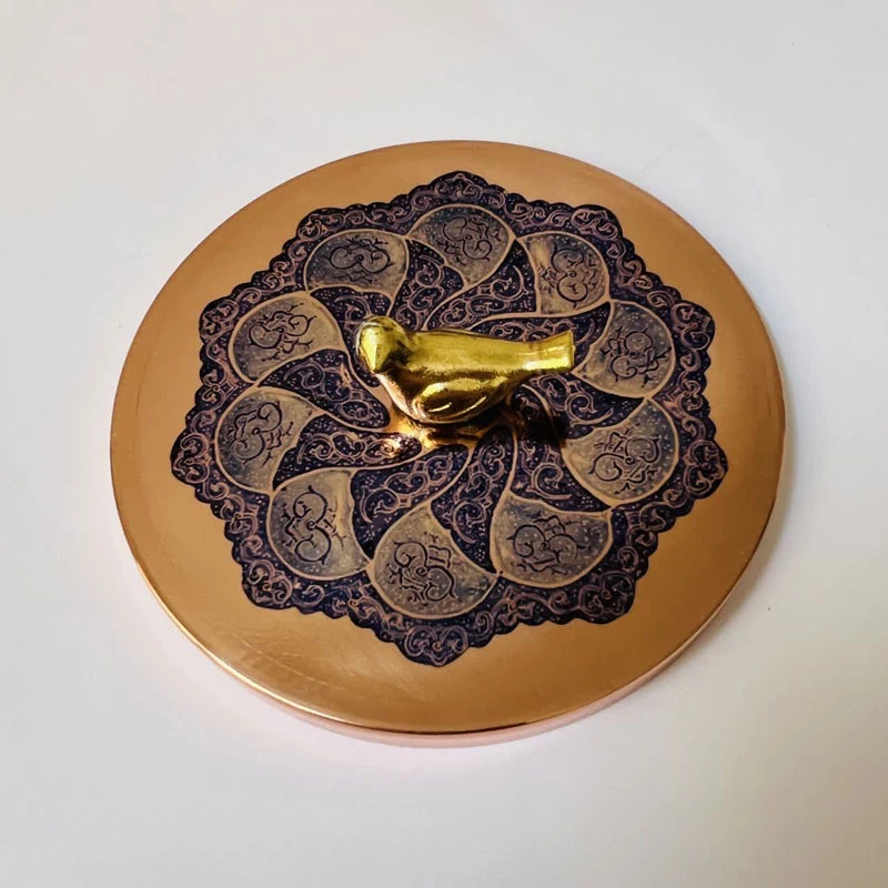 عکس شماره 3 : شکلات خوری مسی مدل نقش دار کد zh356.1