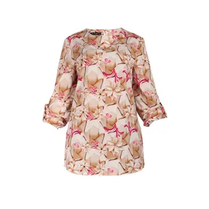 بلوز زنانه مدل یقه گرد پانچ