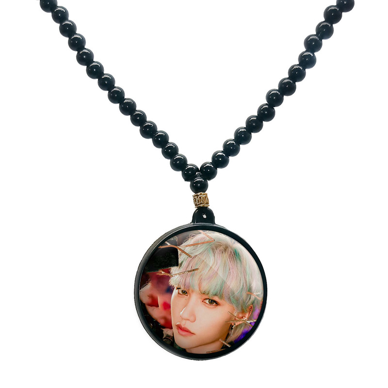 گردنبند پرمانه طرح straykids کد pmd.12235 مدل دو طرفه