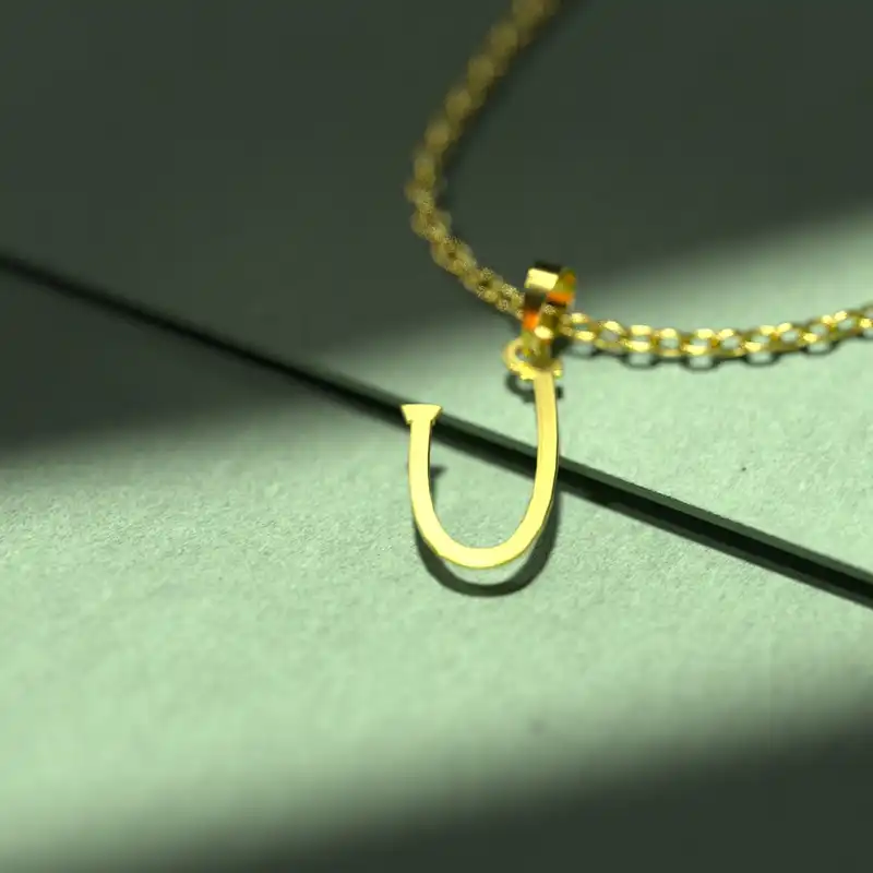 گردنبند طلا 18 عیار زنانه مدوپد مدل حرف U کد H3-1-1437