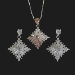 نیم ست نقره زنانه مدل A108