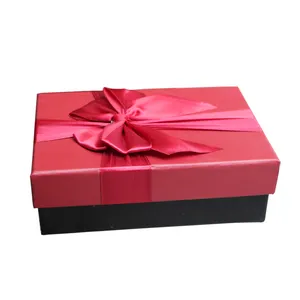 جعبه هدیه مدل پاپیون دار کد 1 