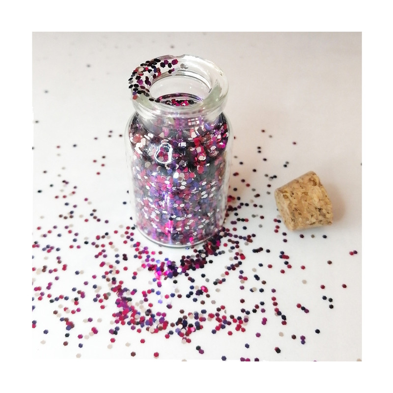 نگین ناخن مدل DRIO-07 مجموعه 7 عددی