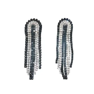 گوشواره دست دوز زنانه مدل 0002