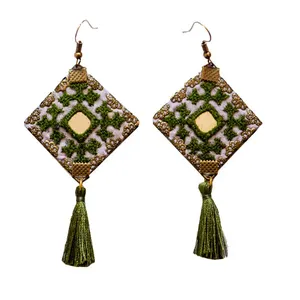 گوشواره سوزن دوزی کد A120