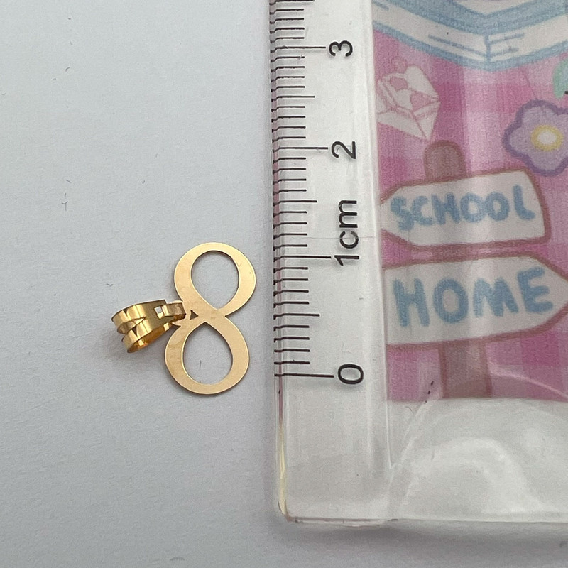 آویز گردنبند طلا 18 عیار زنانه گالری صادقی طرح بی نهایت