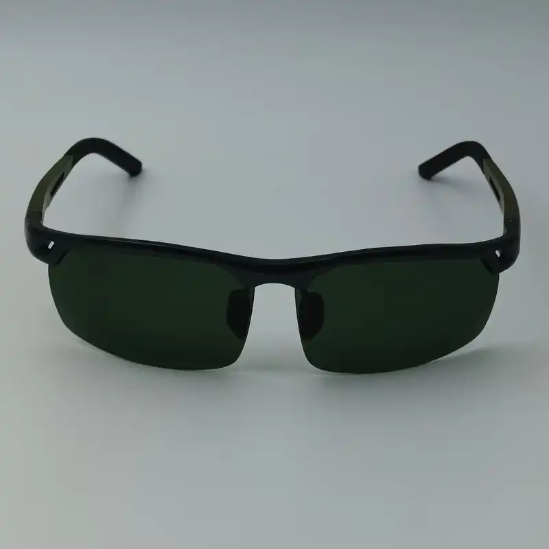 عینک آفتابی پلیس مدل PO05